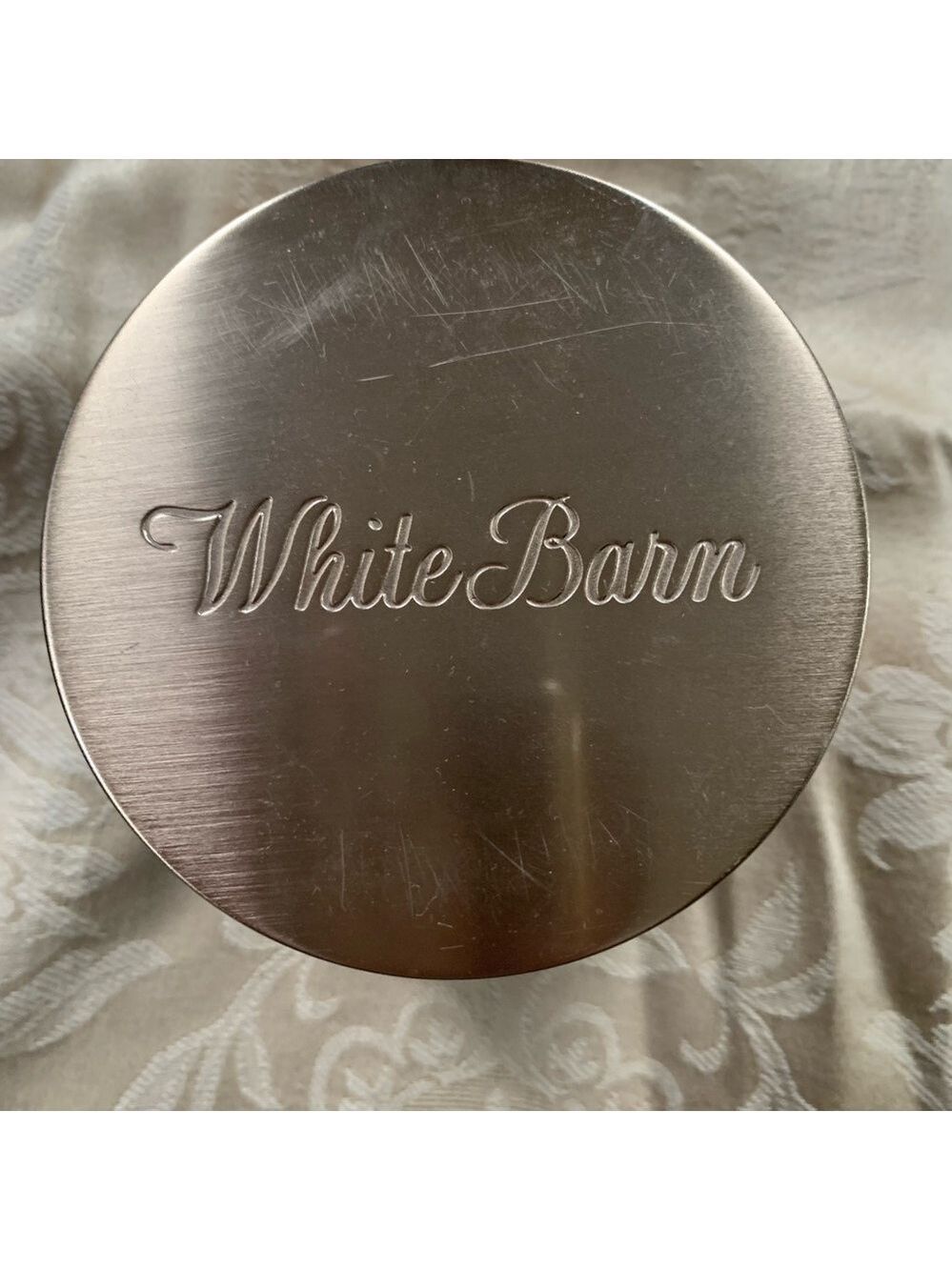 White Barn Harvest Gathering 3 Wick Candle - Picture 2 of 4